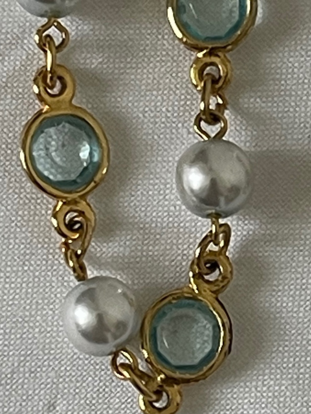 Vintage Two Sisters Bezeled Long Crystal Faux Pearl Necklace